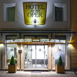 An Der Oper Münih